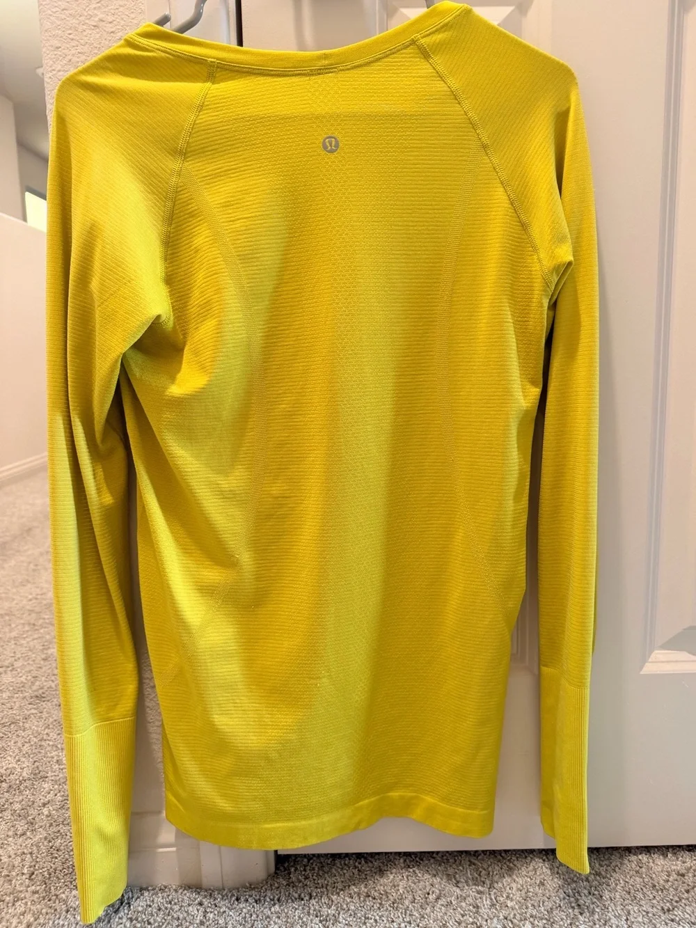 lululemon athletica lululemon swiftly